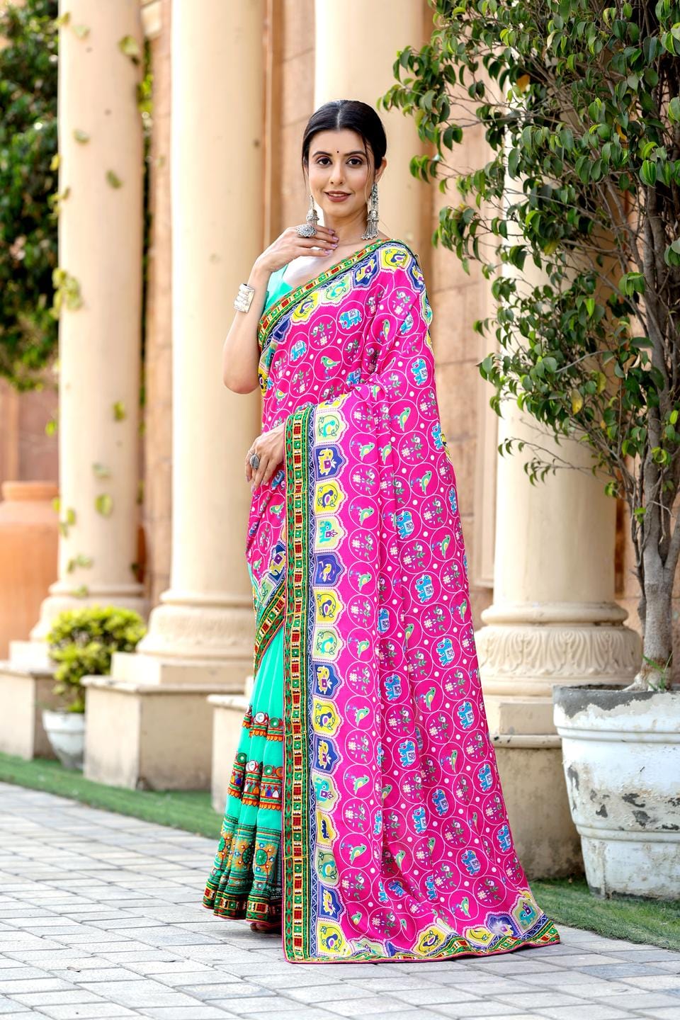 Ethnic Motifs Zari Woven Design Banarasi Saree
