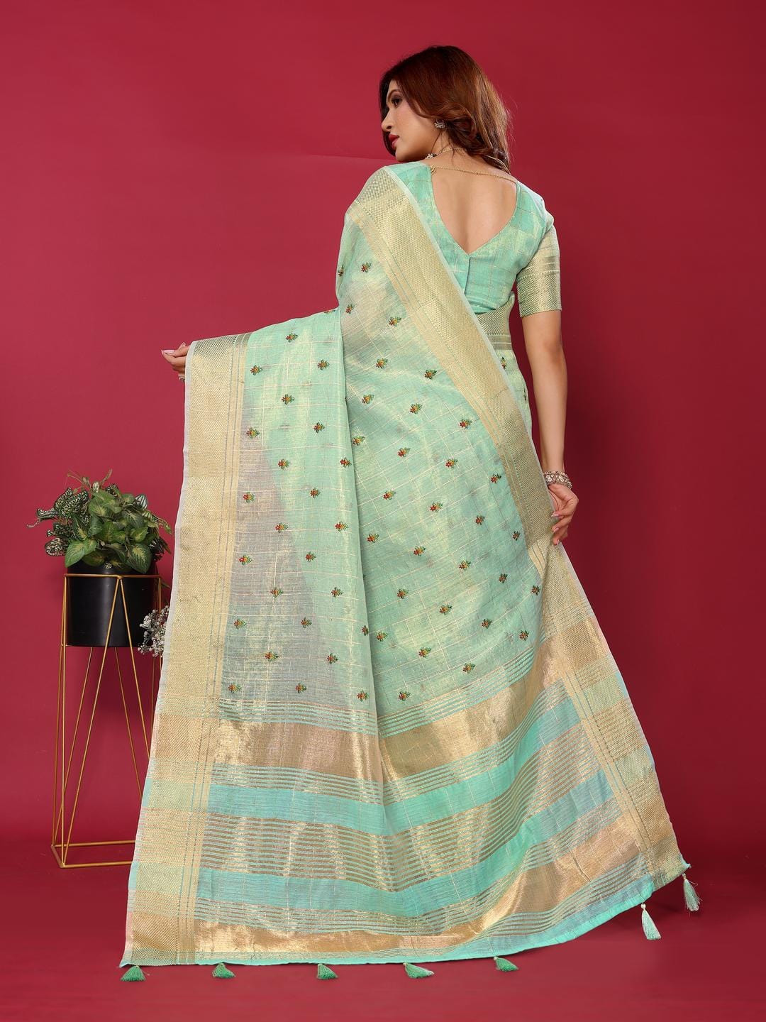 Ethnic Motifs Zari Woven Design Banarasi Saree