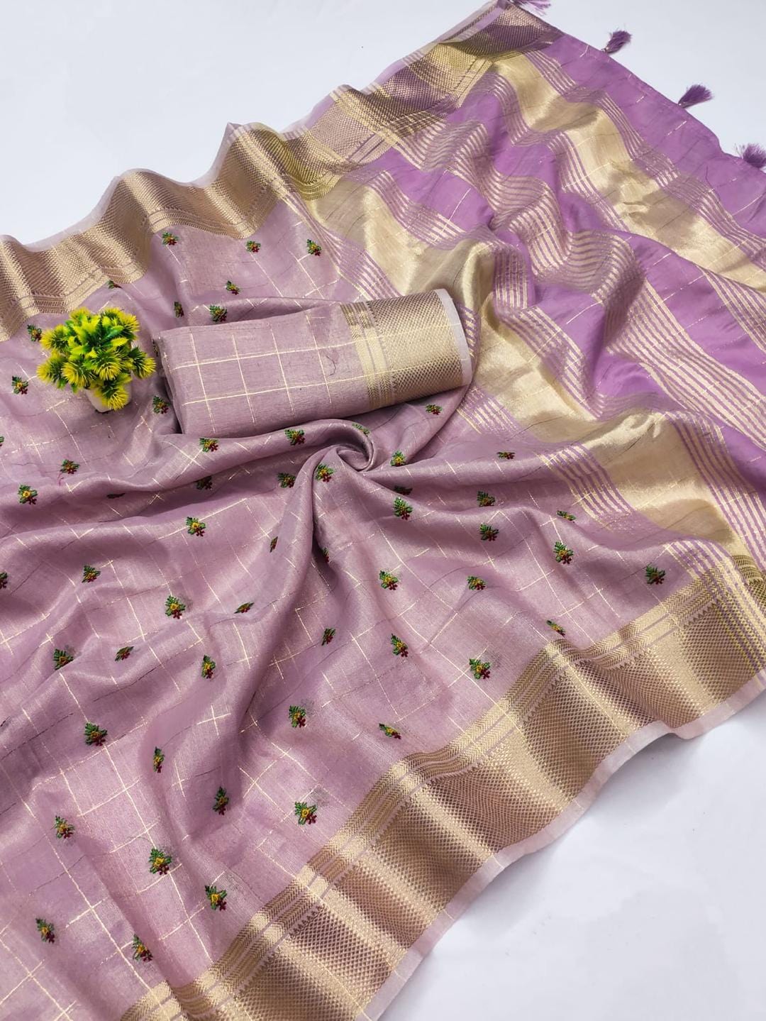 Ethnic Motifs Zari Woven Design Banarasi Saree