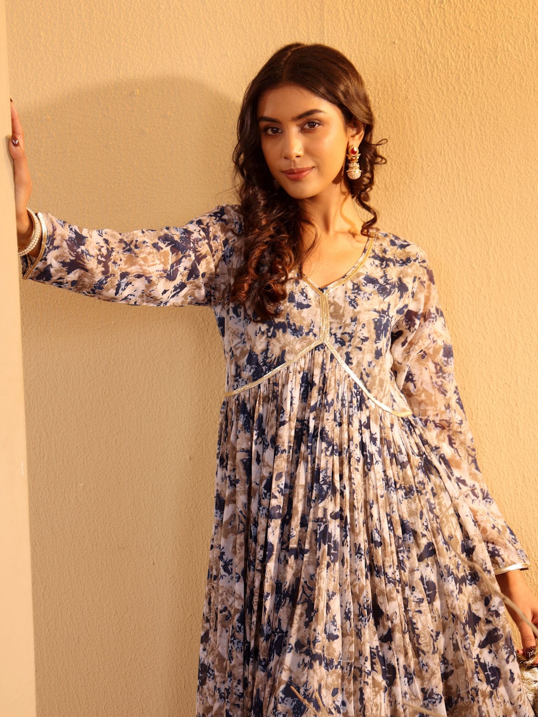 Varanga Women Navy Blue Floral Printed V-Neck Anarkali Kurta Paired With Dupatta