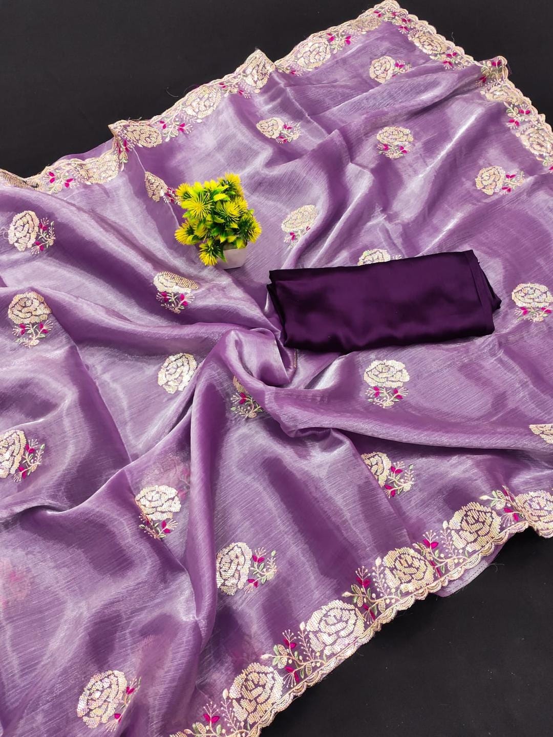Ethnic Motifs Zari Woven Design Banarasi Saree