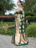 Varanga Women Kanjivaram Saree With Blouse Piece