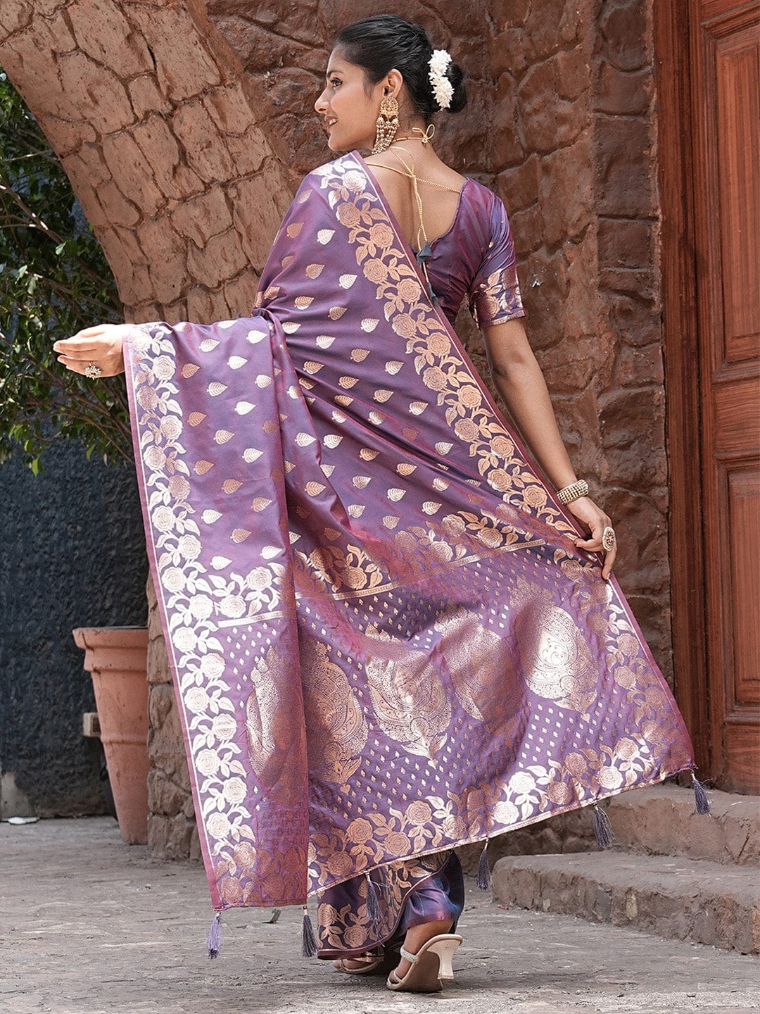 Varanga Purple Cotton Blend Banarasi Saree