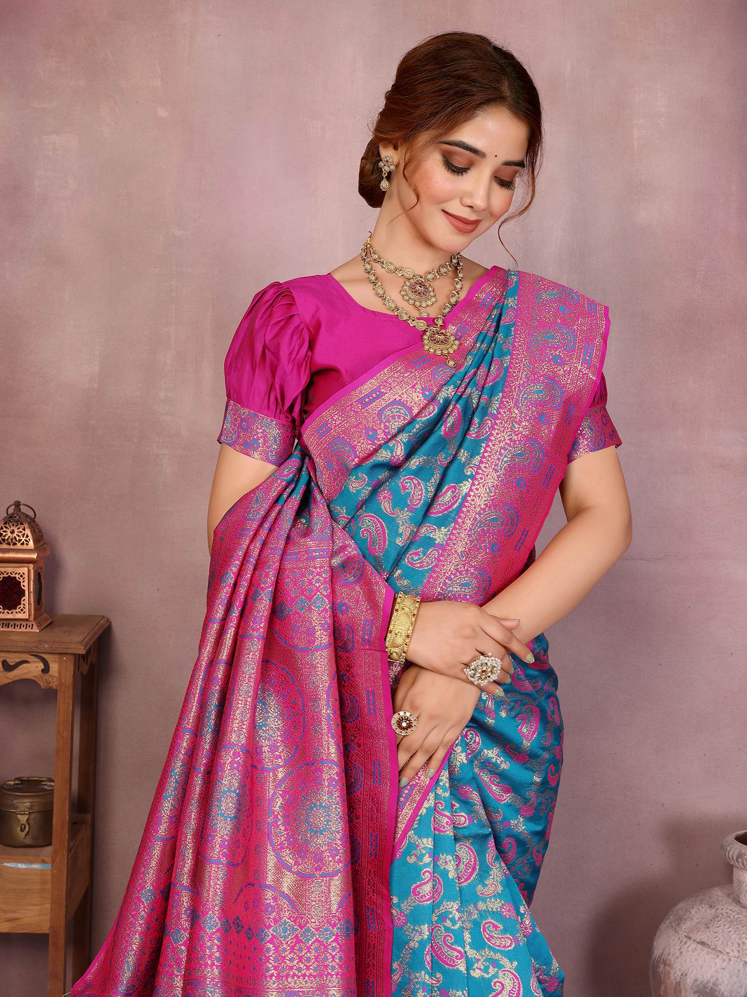 Varanga Women Banarasi Saree With Blouse Piece
