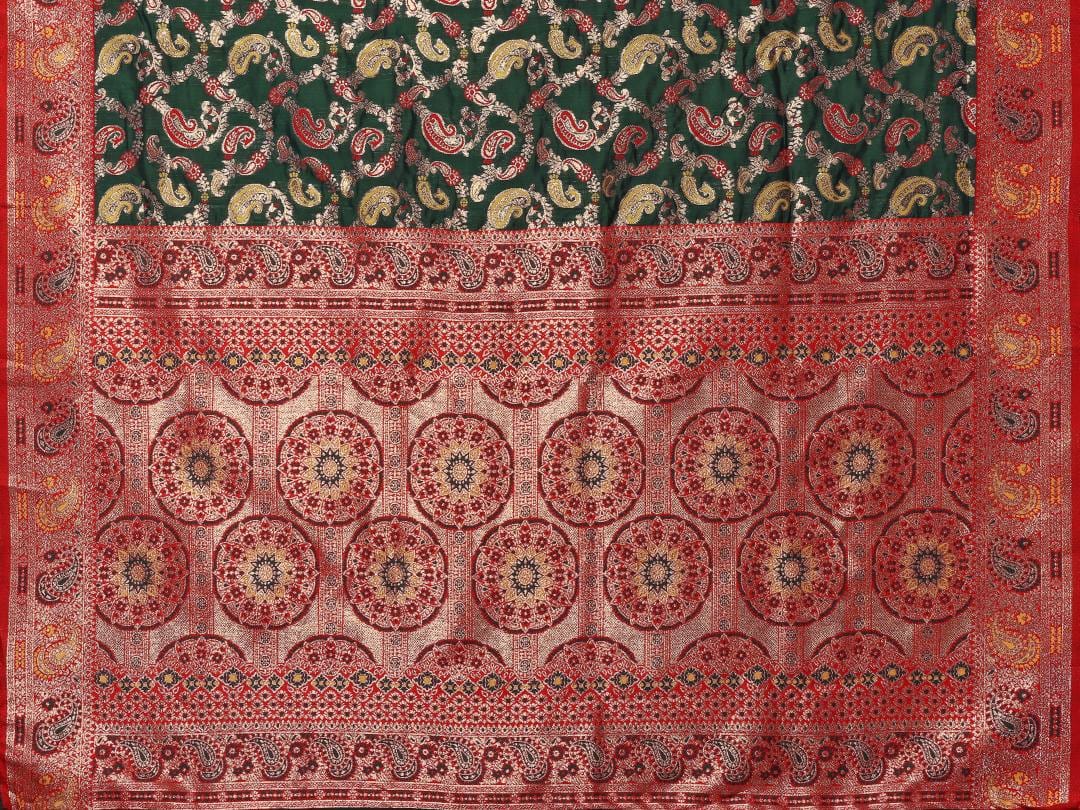 Varanga Women Banarasi Saree With Blouse Piece