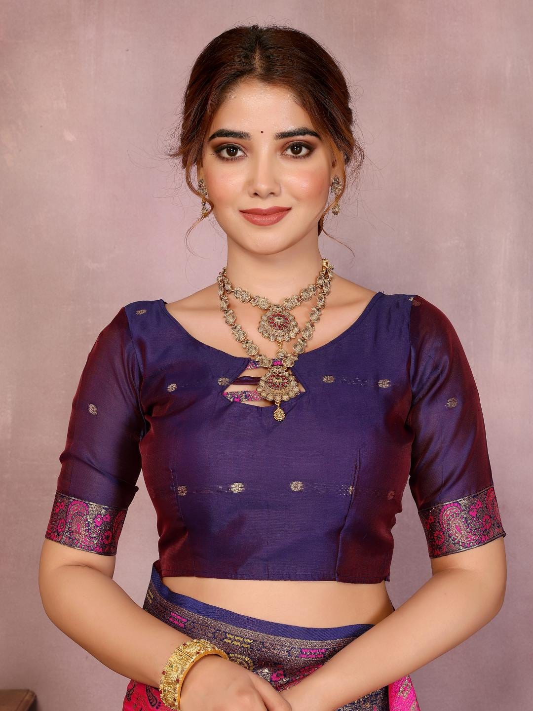 Varanga Women Banarasi Saree With Blouse Piece