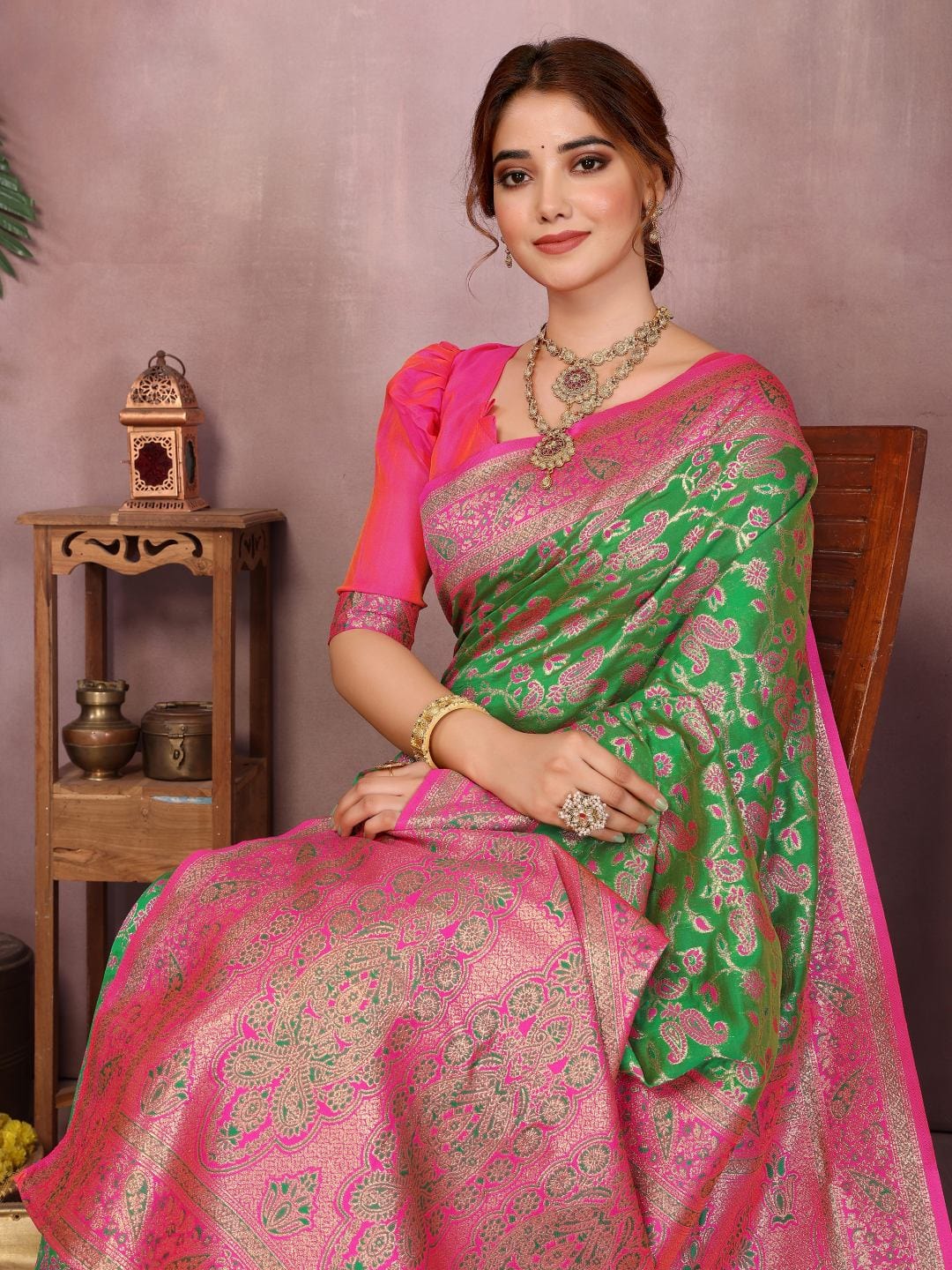 Varanga Women Banarasi Saree With Blouse Piece