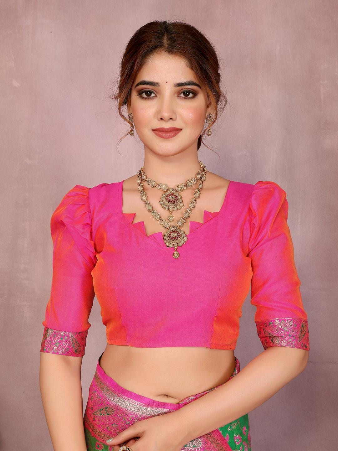 Varanga Women Banarasi Saree With Blouse Piece