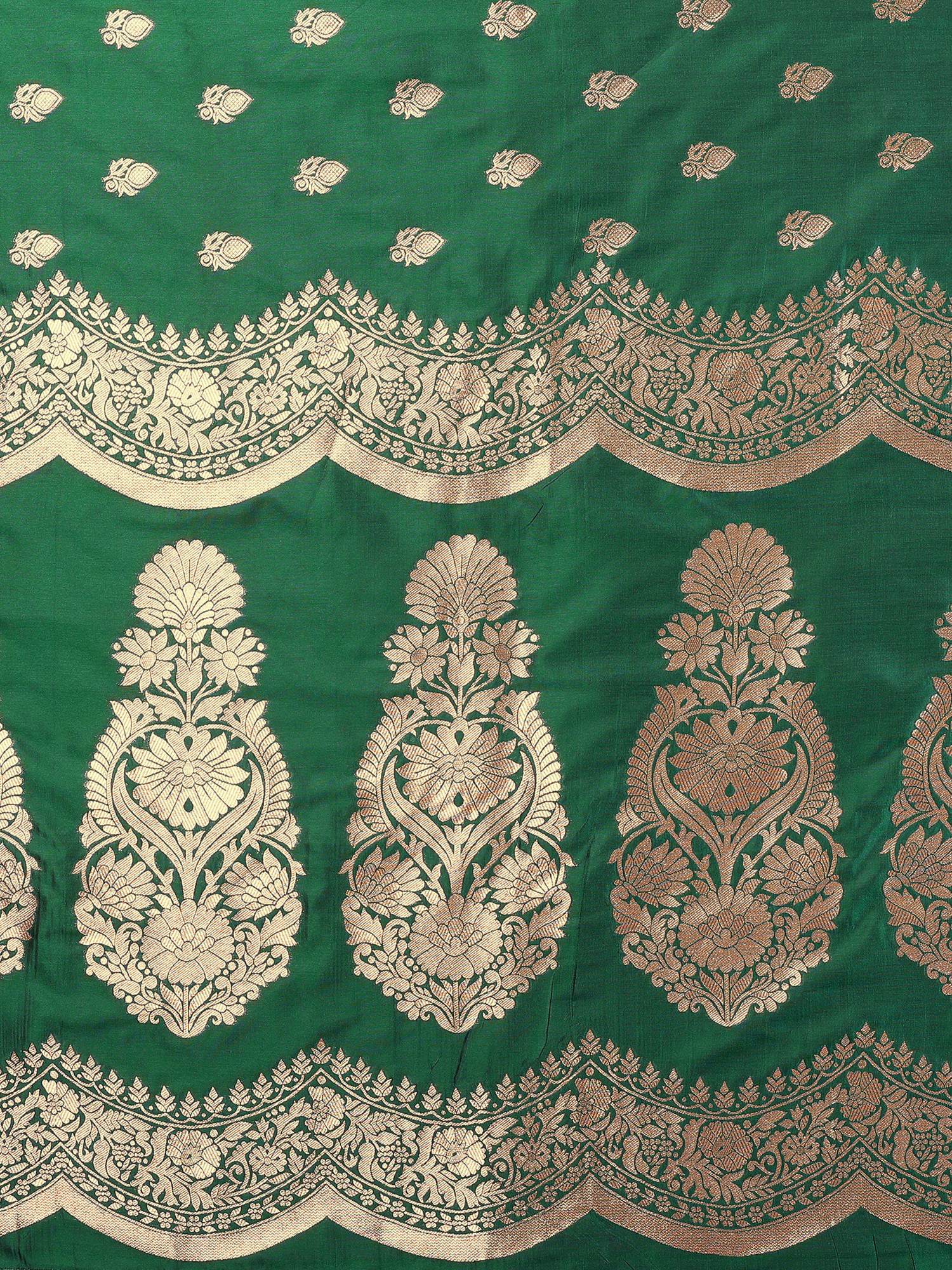 Varanga Women Banarasi Saree With Blouse Piece