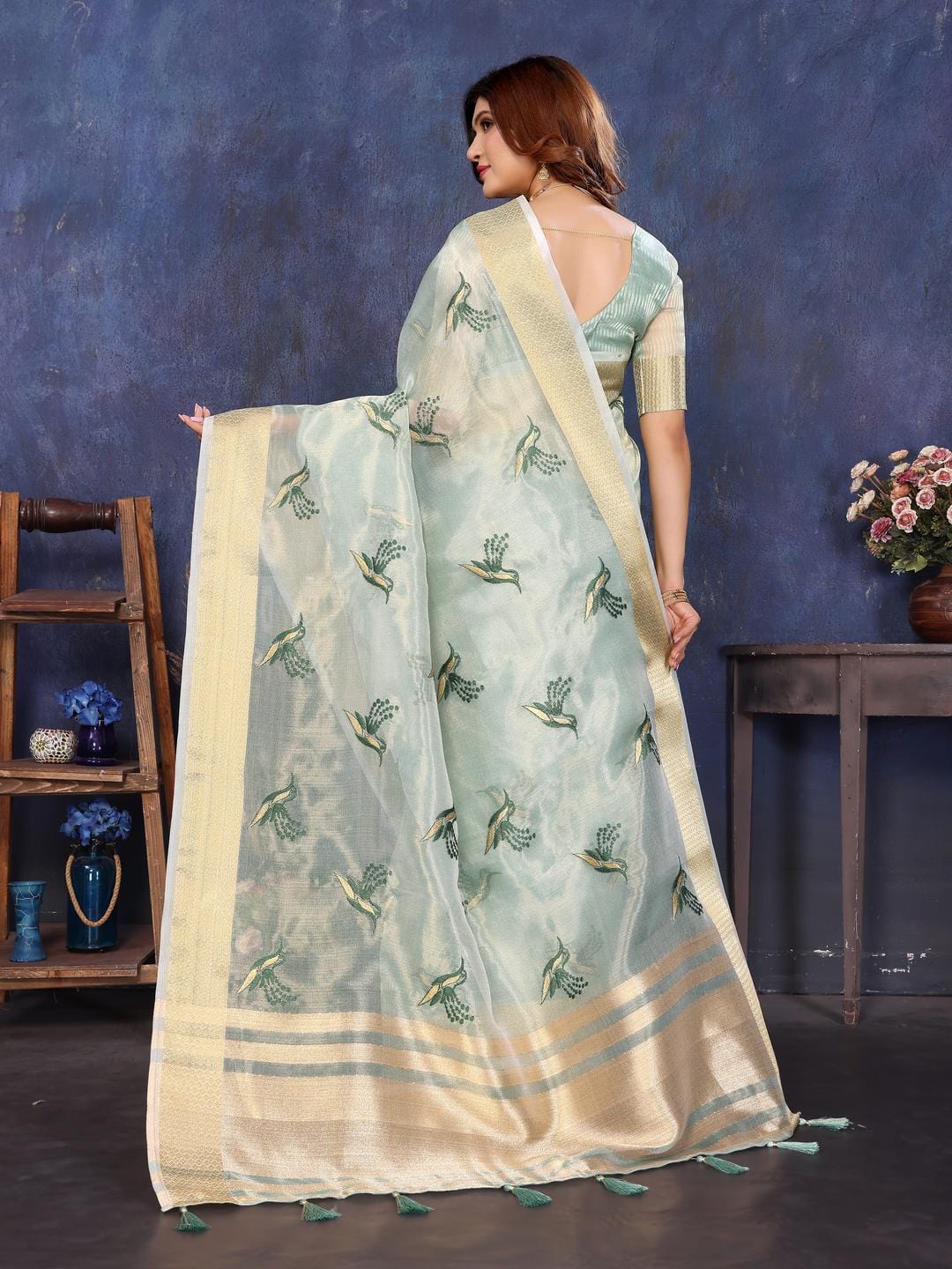 Ethnic Motifs Zari Woven Design Banarasi Saree