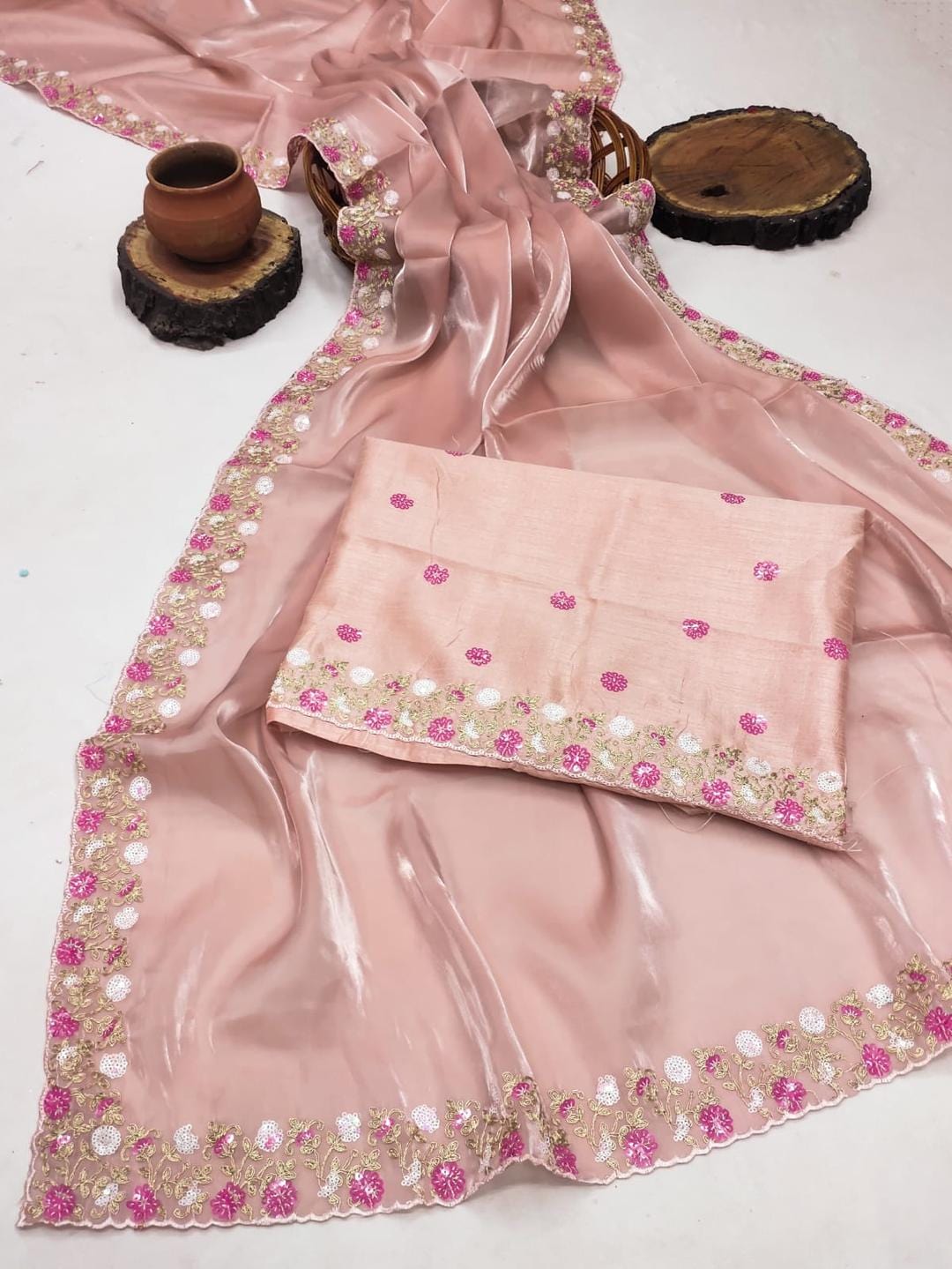 Ethnic Motifs Zari Woven Design Banarasi Saree