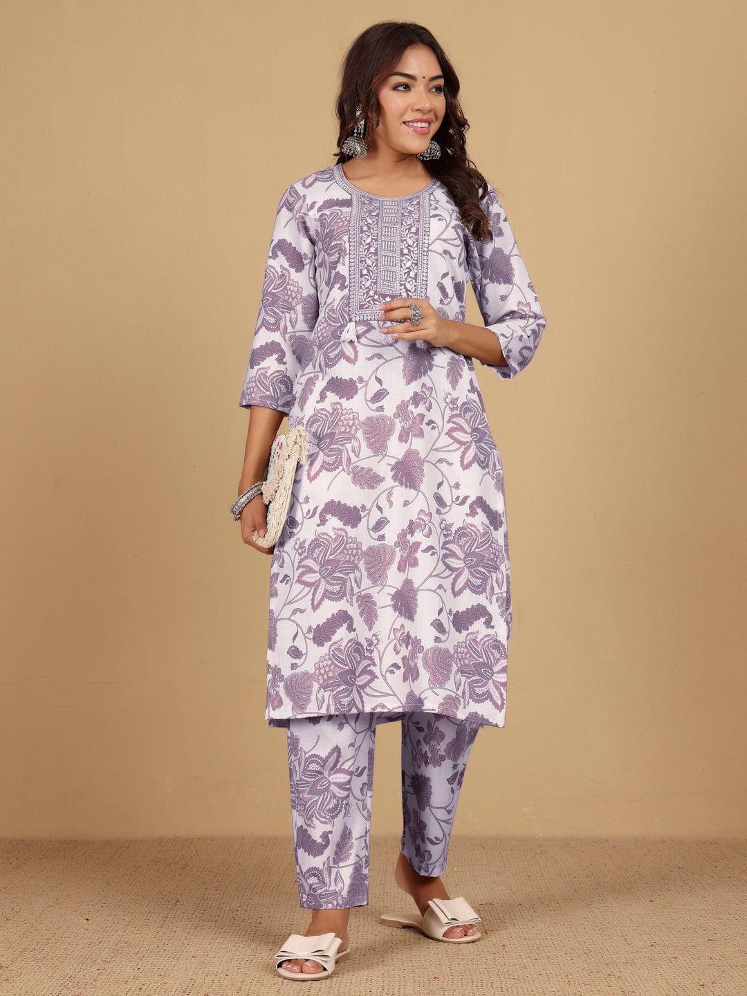 Varanga Women Round Neck Bold Print Co Ord Set