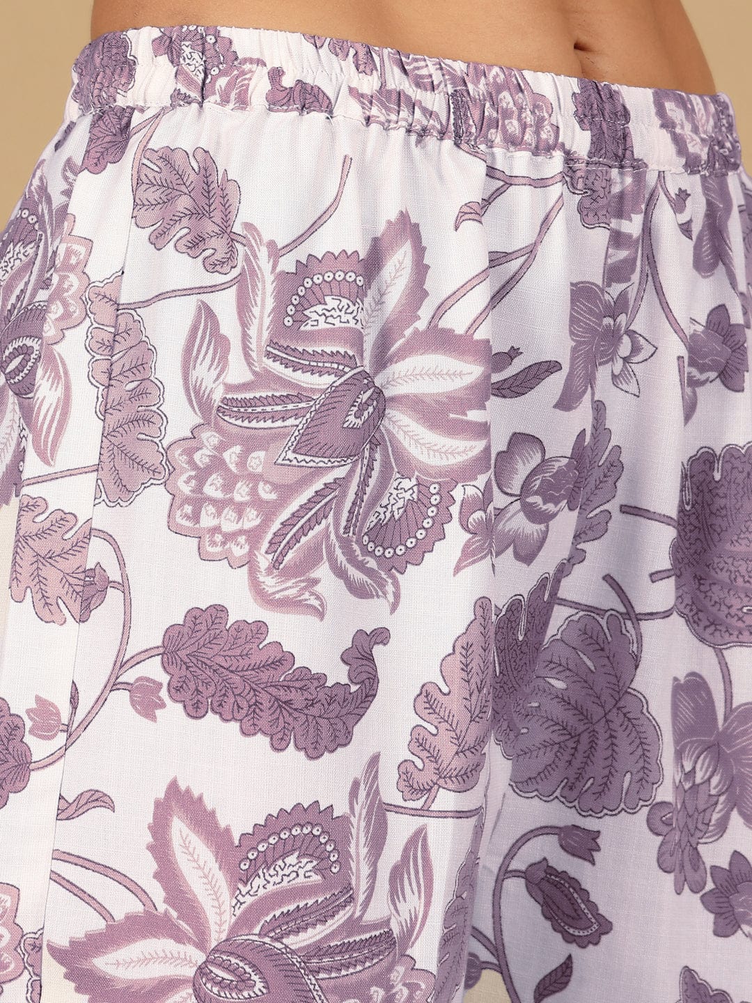 Varanga Women Round Neck Bold Print Co Ord Set