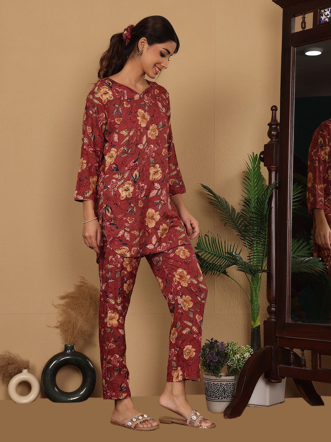 Varanga Women Wine Floral Foil Printed Co-Ord Set