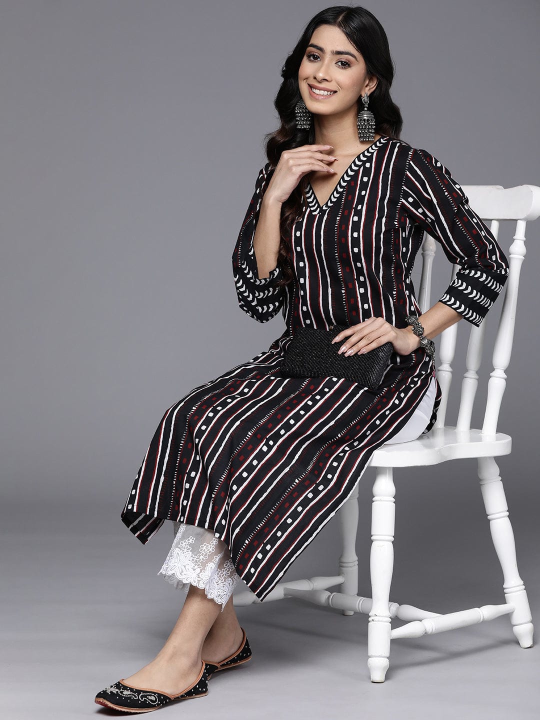 Varanga Women Black Straight Kurta With Three- Quarter Sleeve.