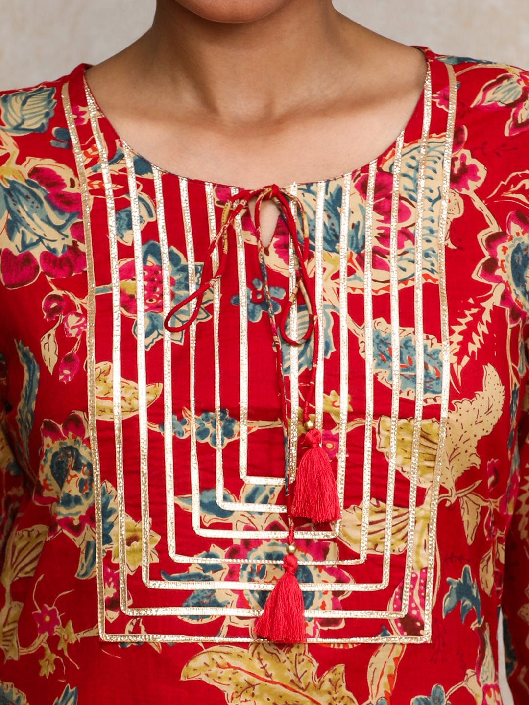 Varanga Women Bold Floral Printed With Lace gota patti Detailed Yoke Kurta