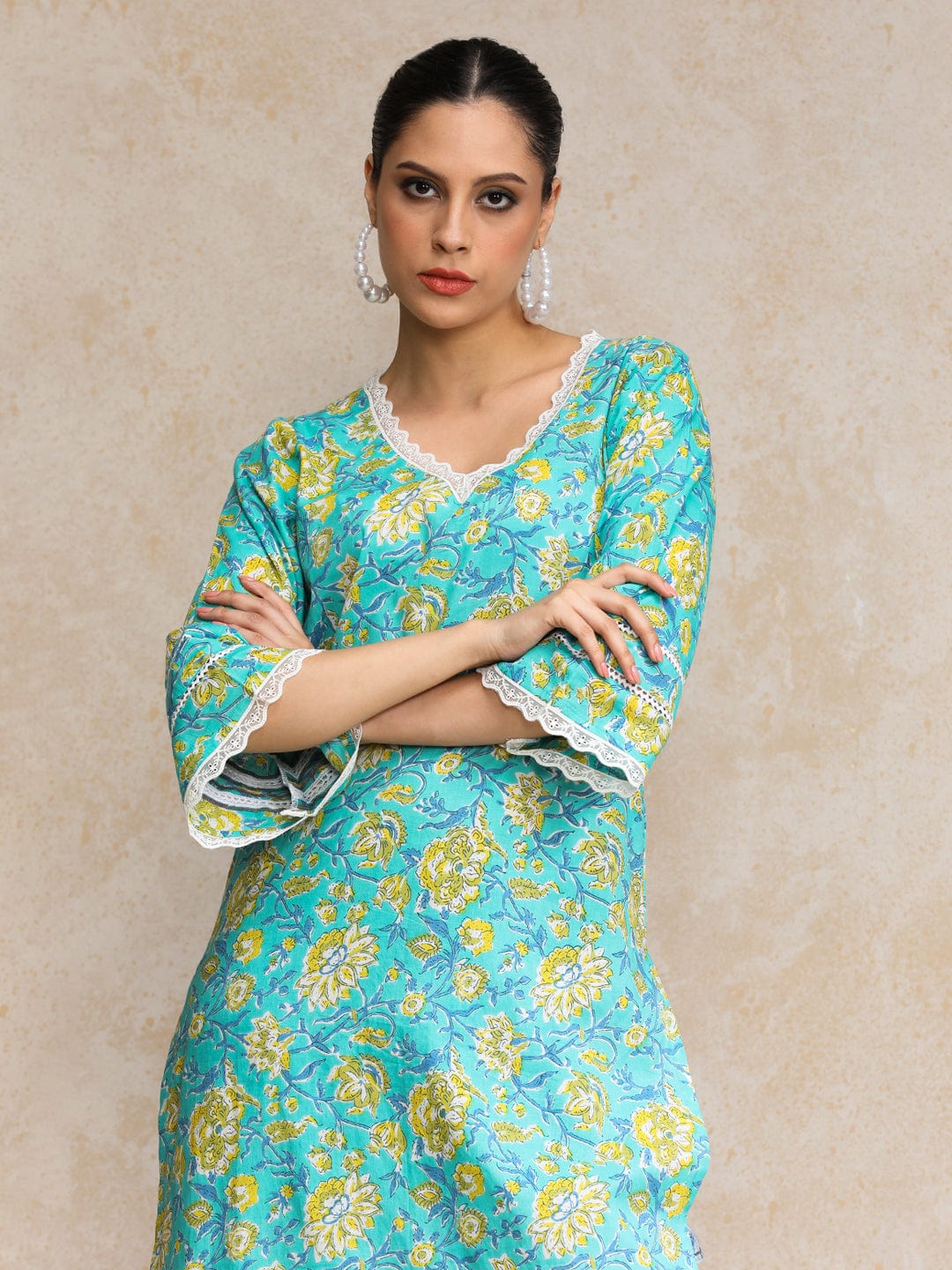 Varanga Women Ethnic Floral Printed With Lace Detaling Kurta