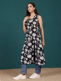 Varanga Women Floral Printed V Neck Front Slit Kurta