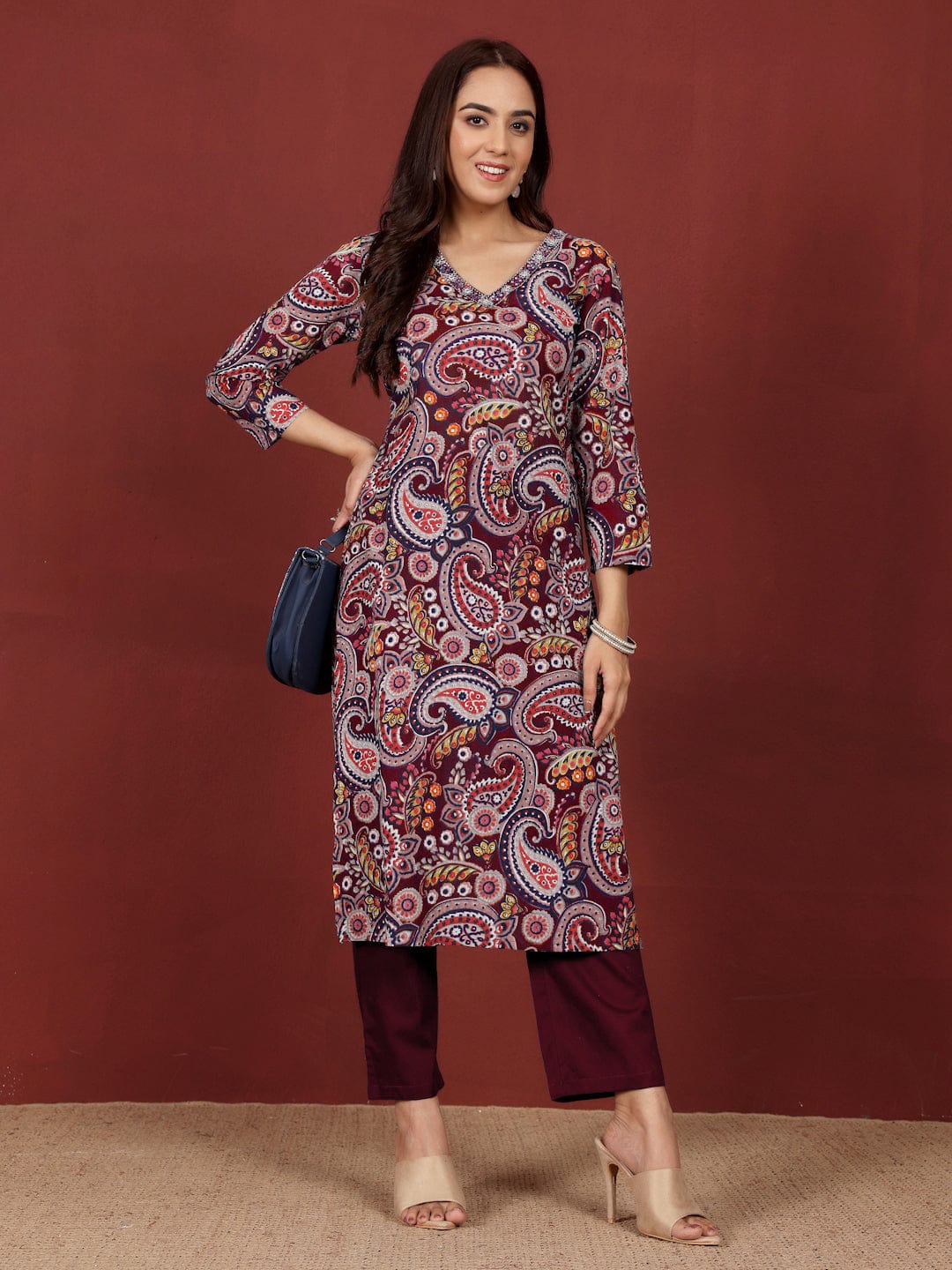 Varanga Women Paisely Printed Sequin Embroidered V Neck Kurta