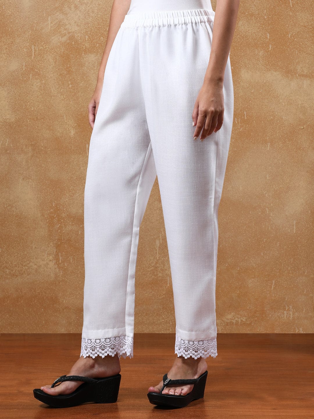 Women Lace Detailed Regular Palazzo