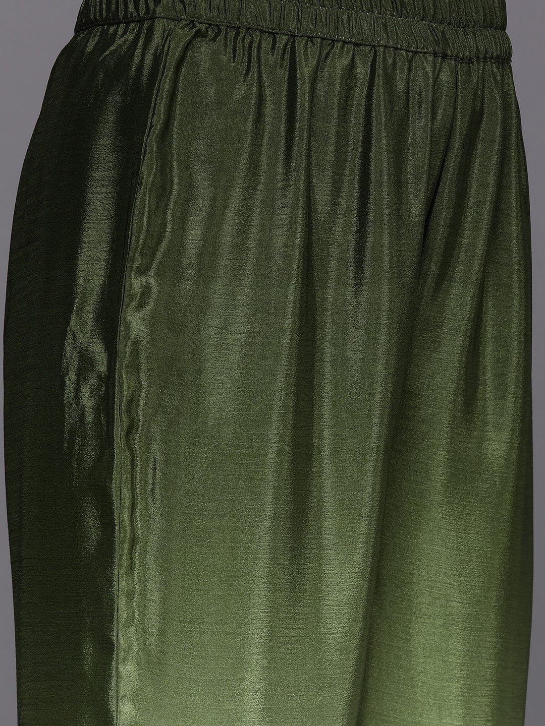 Varanga Women Mandarin Collar Placement Embroidered Kurta Paired With Tonal Bottom