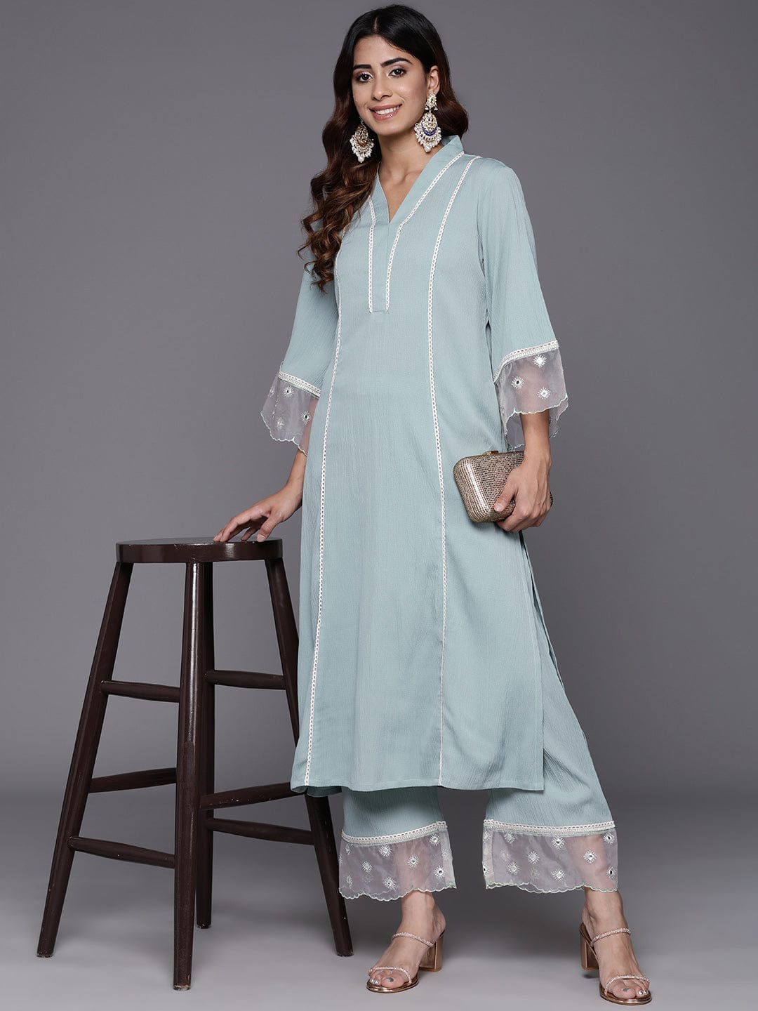 Varanga Women Sea Green Organza And Lace Detailed Kurta Set