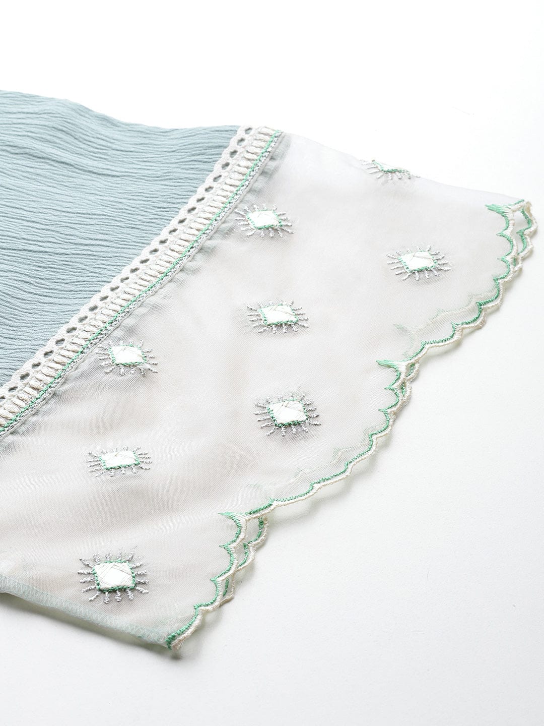 Varanga Women Sea Green Organza And Lace Detailed Kurta Set