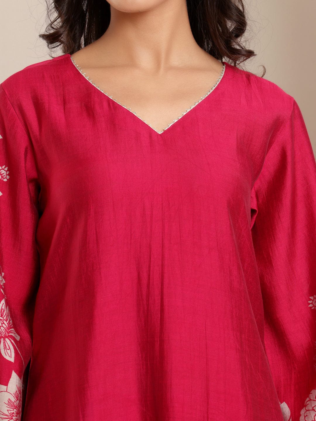 Varanga Women Fuchsia Pink Floral Printed Gota Detail Flared Sleeve Kurta With Solid Trouser
