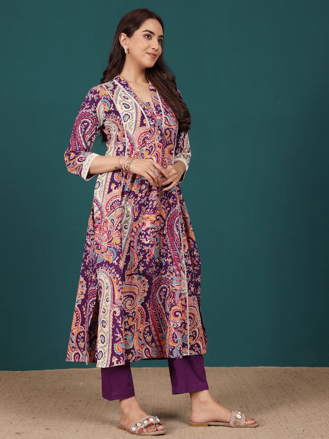 Varanga Women Paisely Printed V Neck Panelled Flared Kurta With Trouser