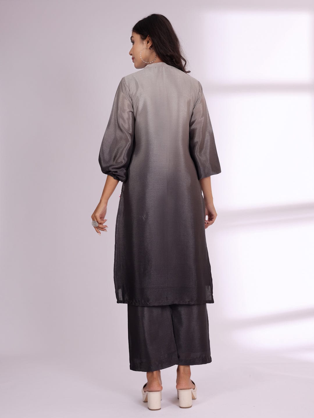 Varanga Women Ombre Balloon Sleeve Kurta With Trouser