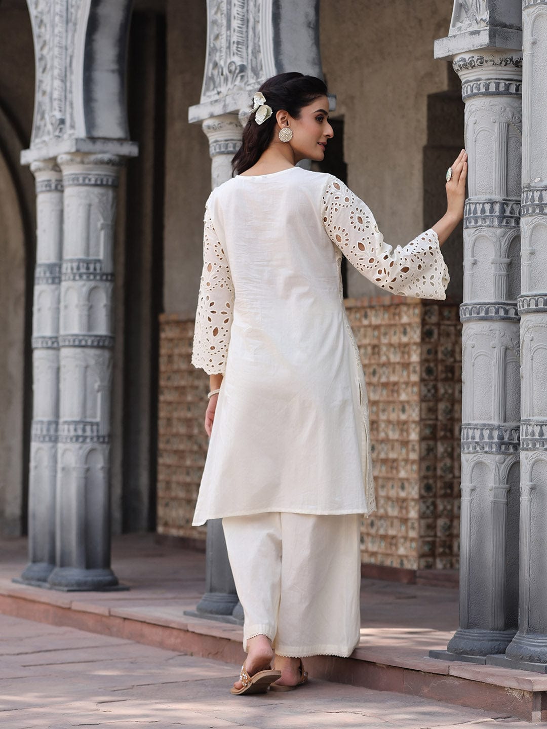 Varanga Women Floral Motif SchIffli Flared Sleeve Kurta With Trouser