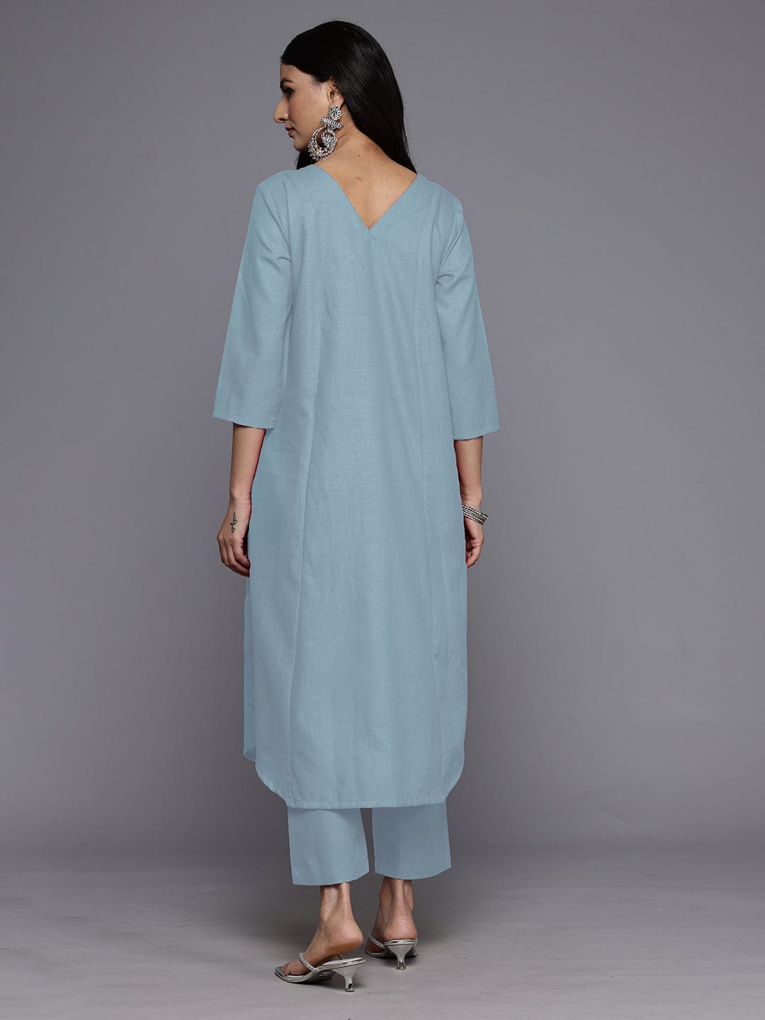 Varanga Women Grey Solid A-Line V Neck Kurta Paired with Tonal Bottom