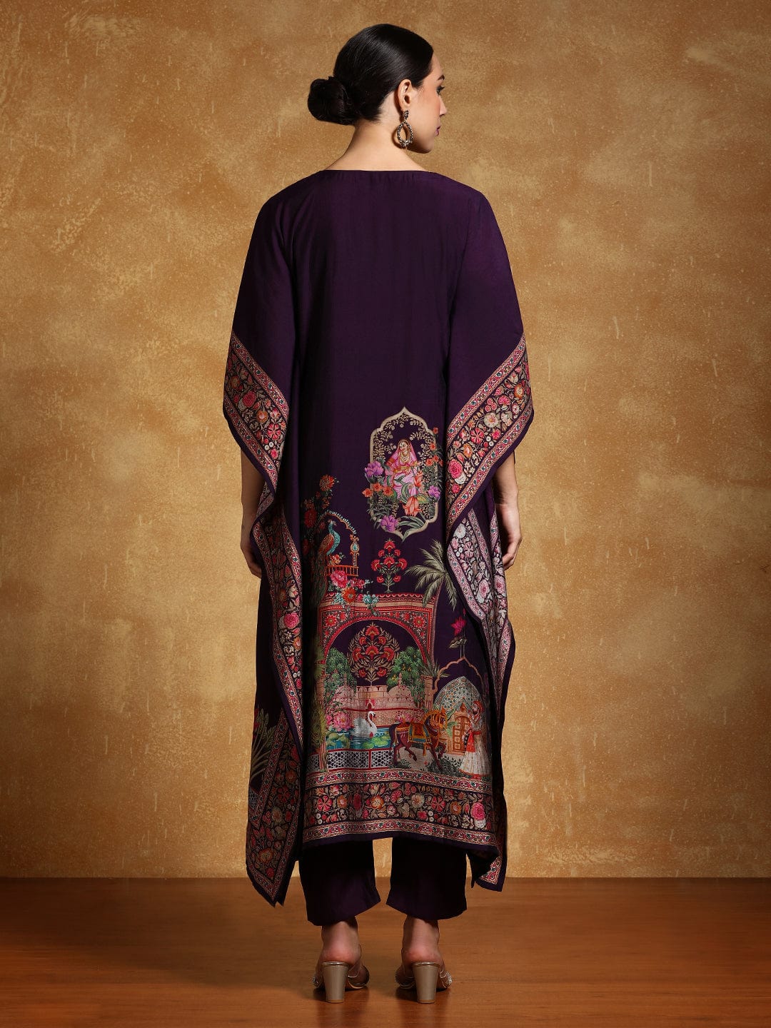 Varanga Women-Zari & Sequin Detailed Ethnic Printed Flared Kaftan With Trouser
