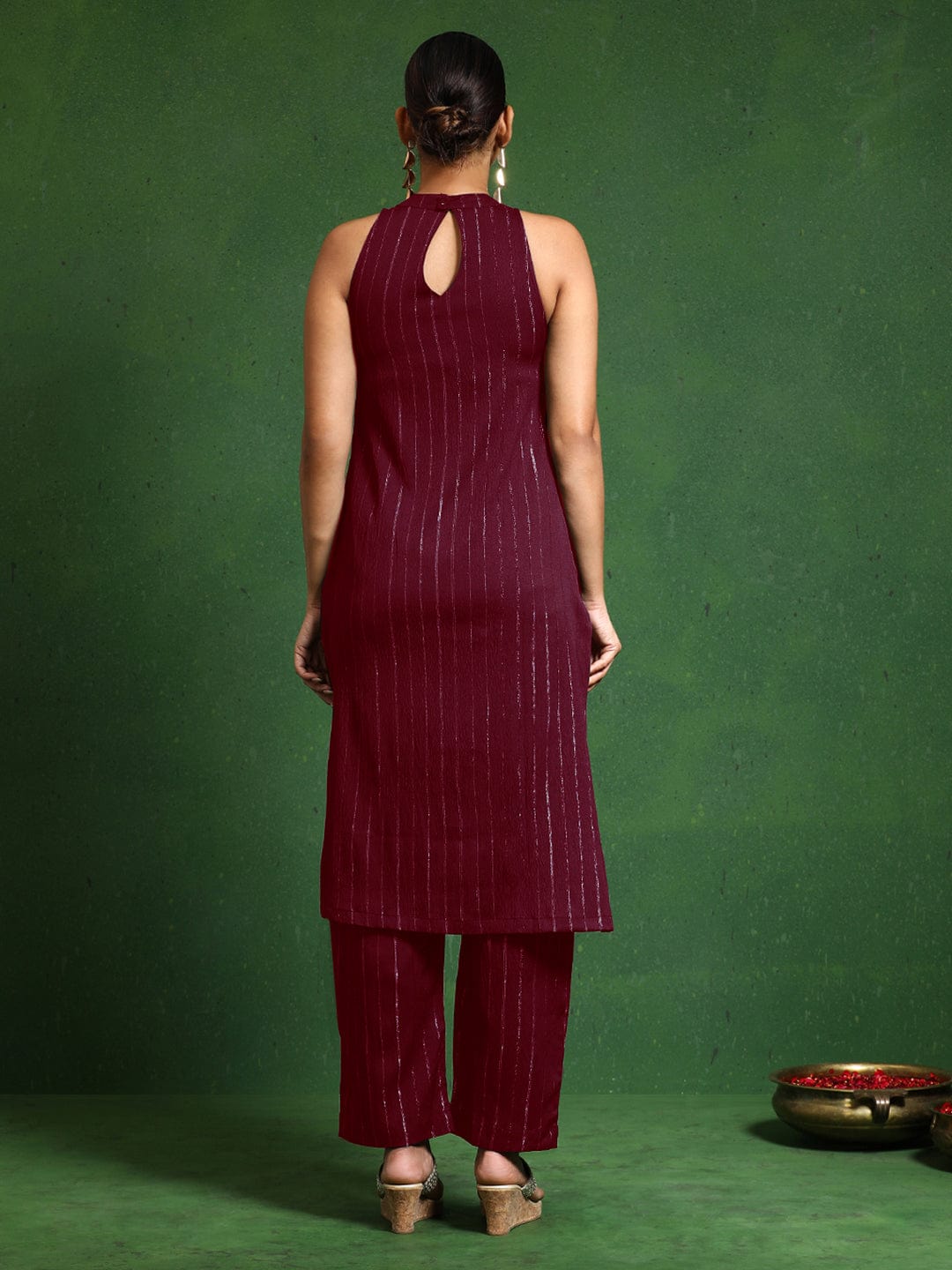 Varanga Women Halter Neck Straight Lurex Kurta with trouser