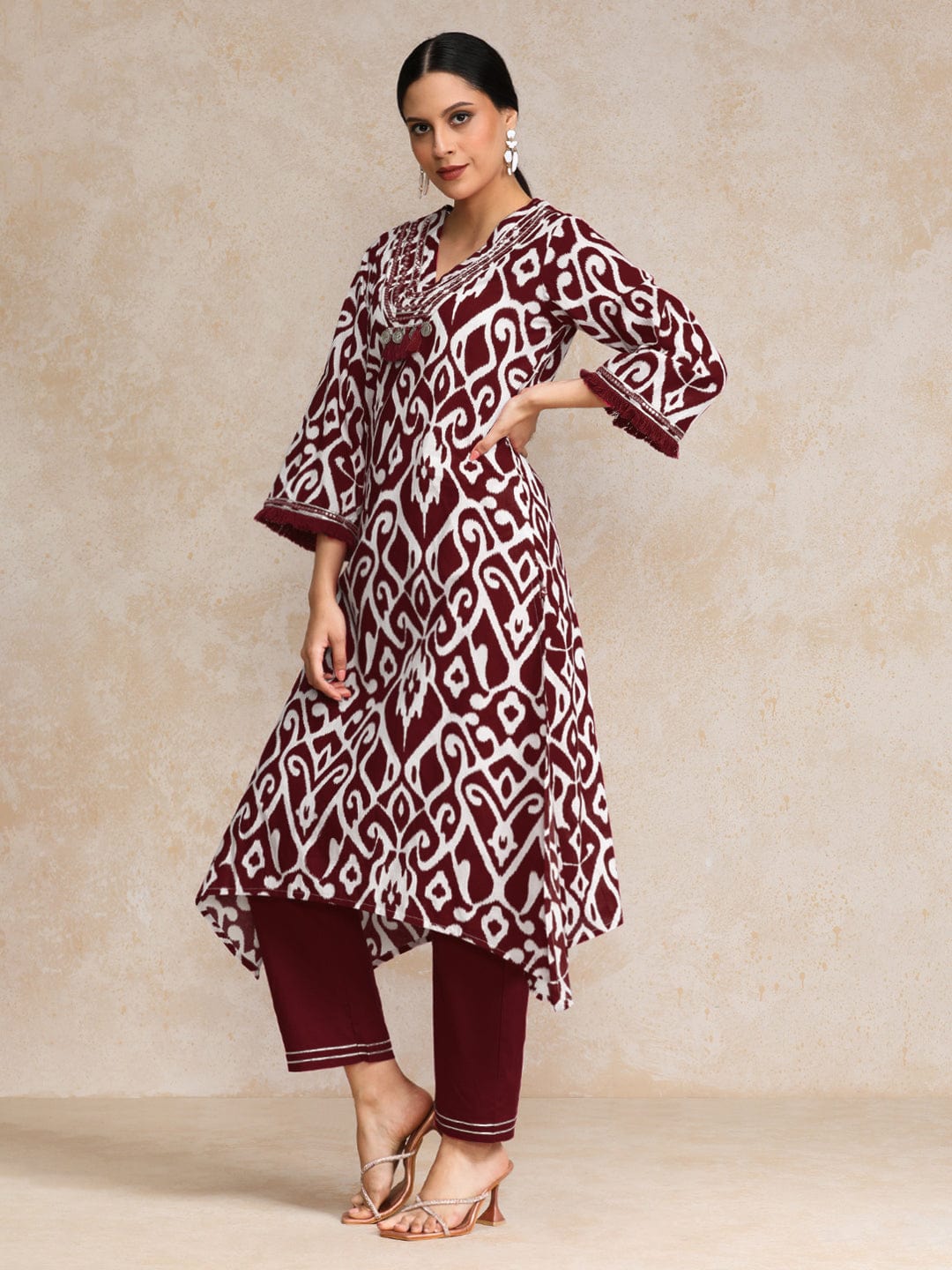 Varanga Women Ikat Printe Boho Flared Sleeve Kurta With Trouser