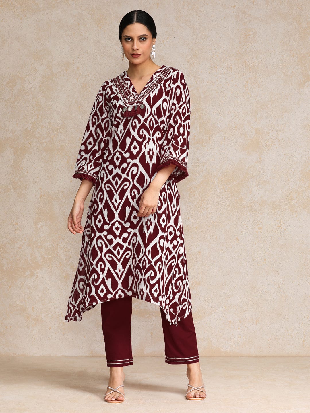 Varanga Women Ikat Printe Boho Flared Sleeve Kurta With Trouser