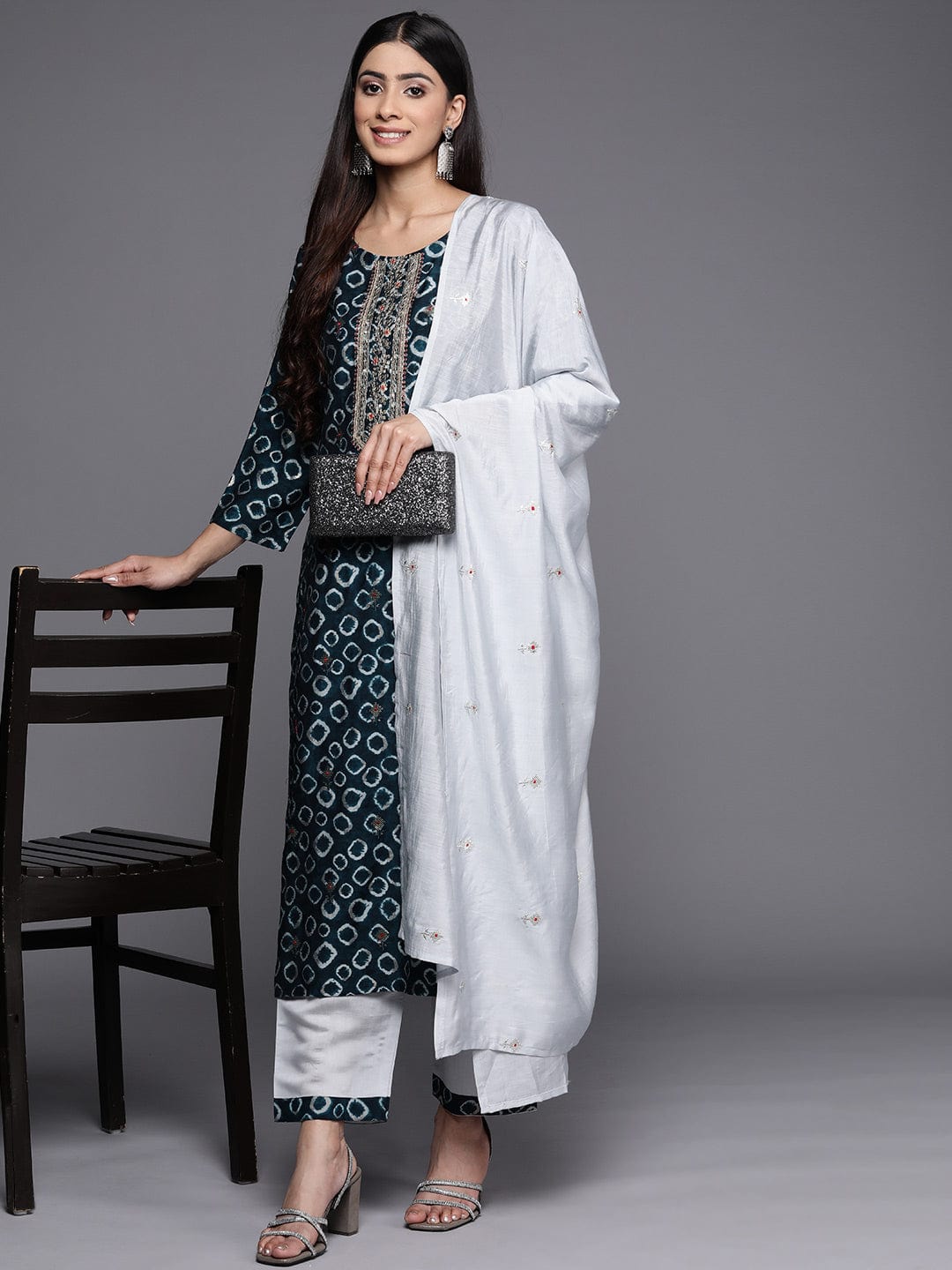 Varanga Women Blue Printed Kurta Paired With Contrast Bottom And Embroidered Dupatta