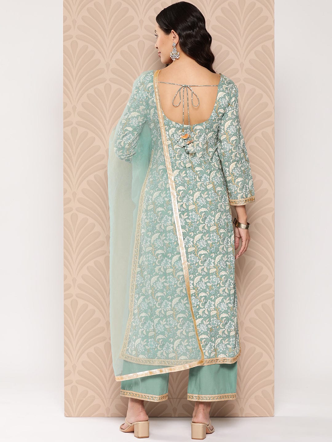 Varanga Women Printed Straight Kurta Paired With Tonal Solid Bottom And Solid Dupatta