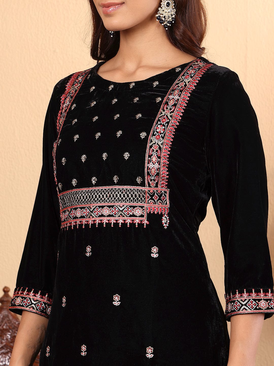 Varanga Floral Embroidered Zari Velvet Kurta with Trousers & Dupatta