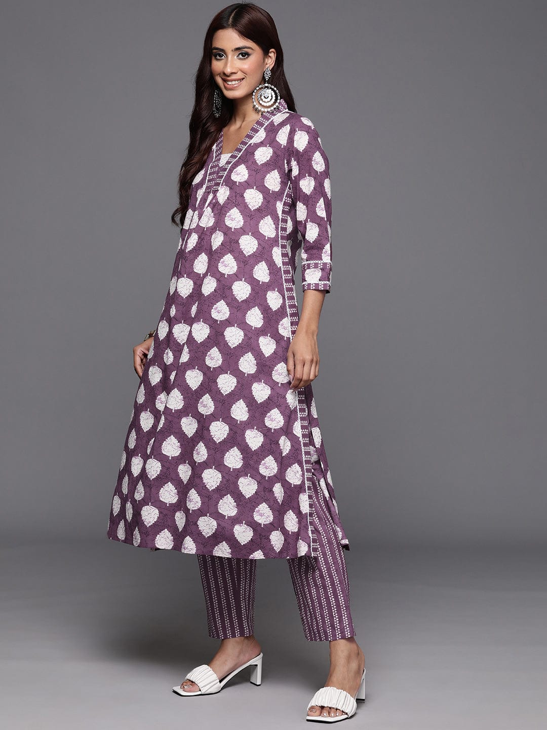 Varanga Women Floral Printed Straight Kurta With Tonal Printed Bottom And Dupatta