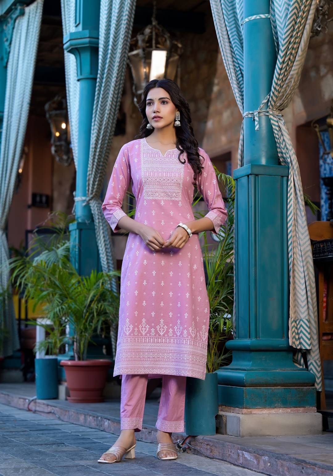 Varanga Women Pink Rubber Printed, Embellished Straight Kurta Paired With Bottom And Dupatta