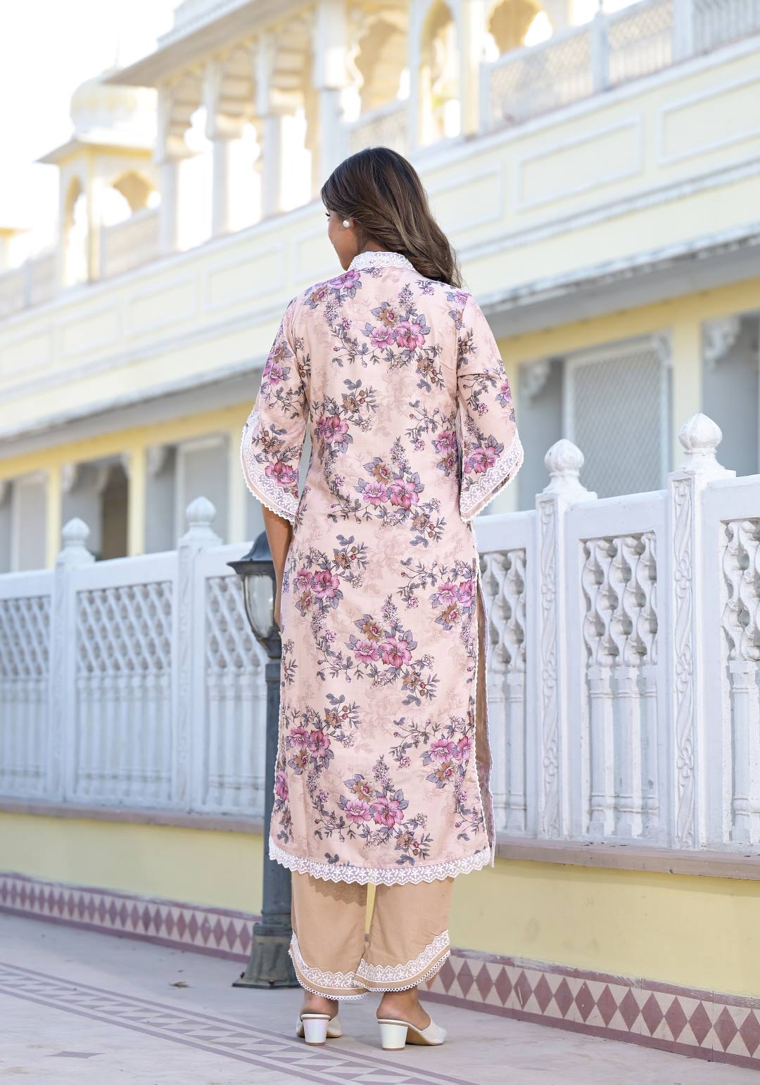 Varanga Women Floral Printed Straight Kurta Paired With Bottom And Dupatta