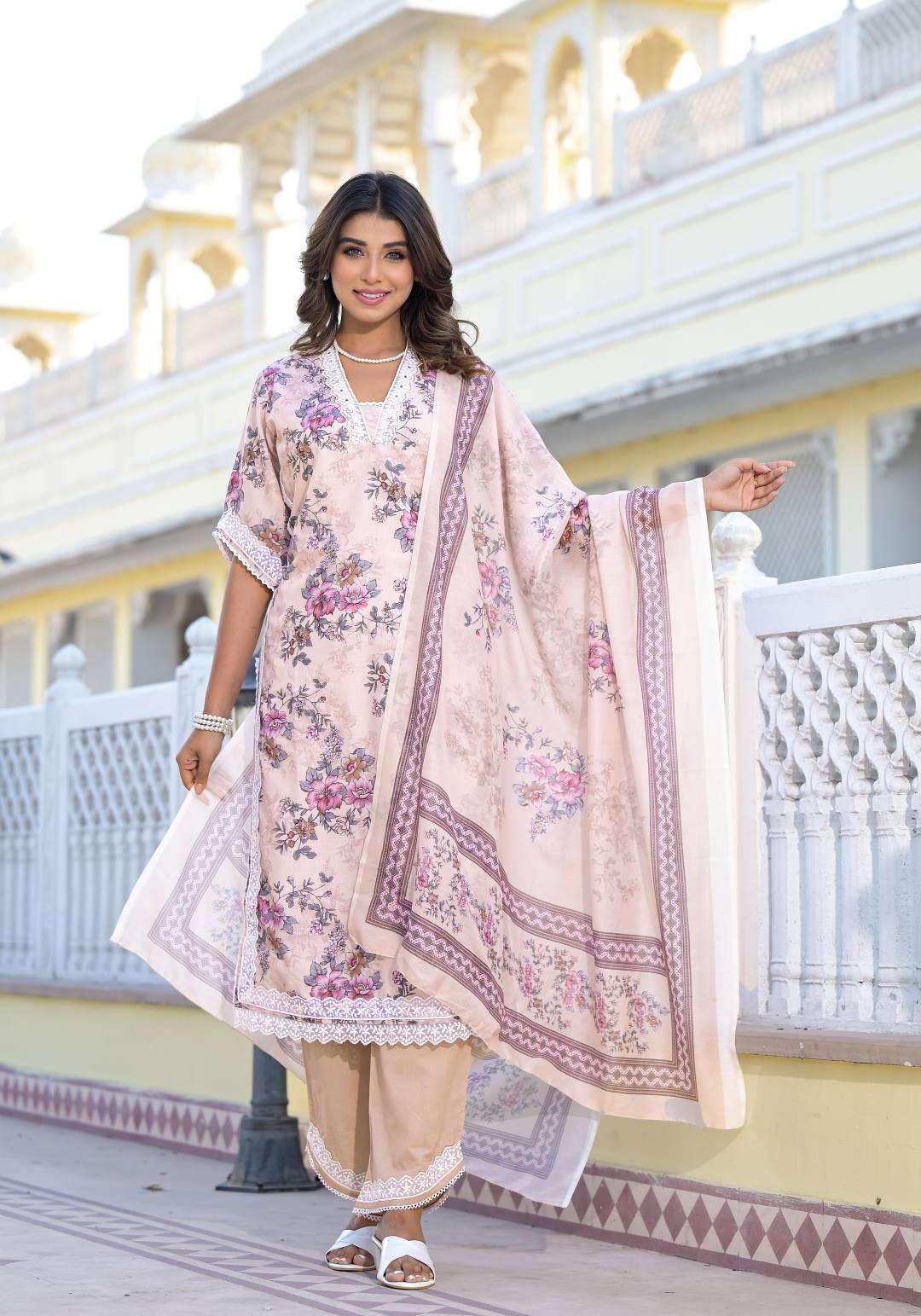 Varanga Women Floral Printed Straight Kurta Paired With Bottom And Dupatta