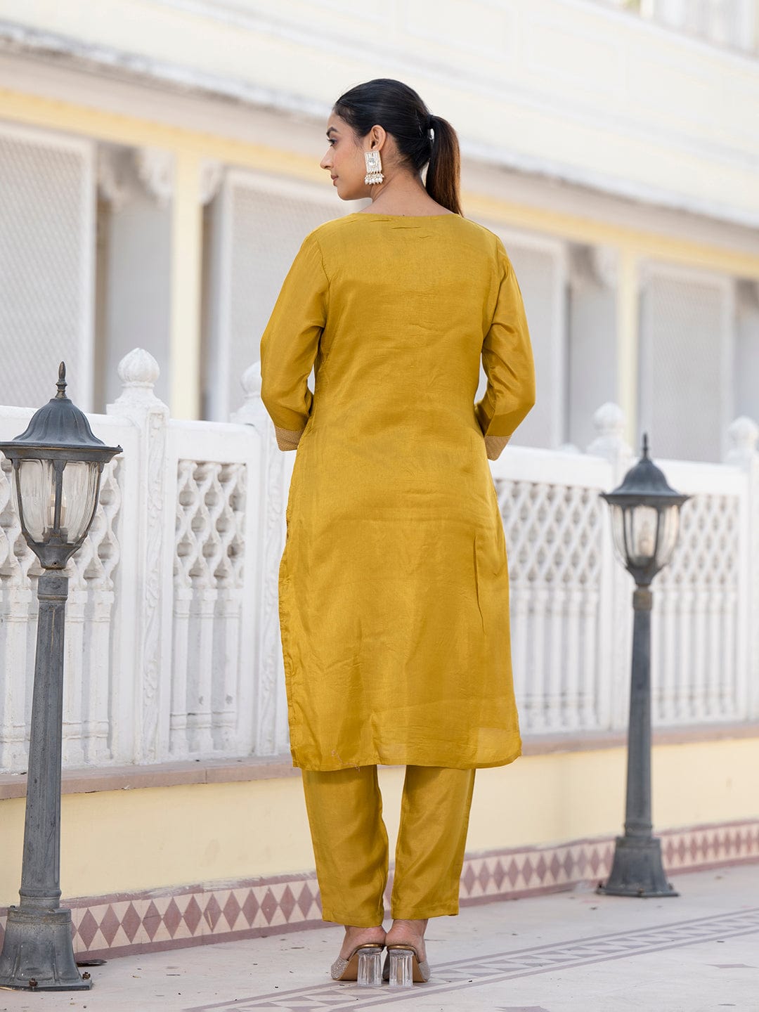 Varanga Women Round Neck Woven Design Kurta Paired With Bottom And Dupatta