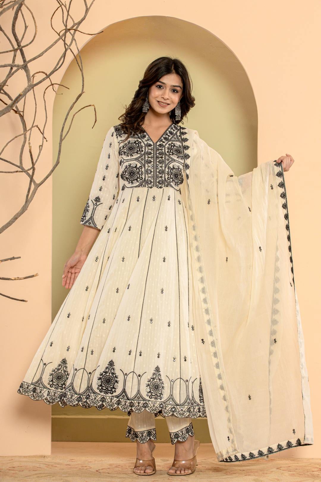 Varanga Women Thread Embroidered Anarkali Kurta Paired With Bottom And Dupatta