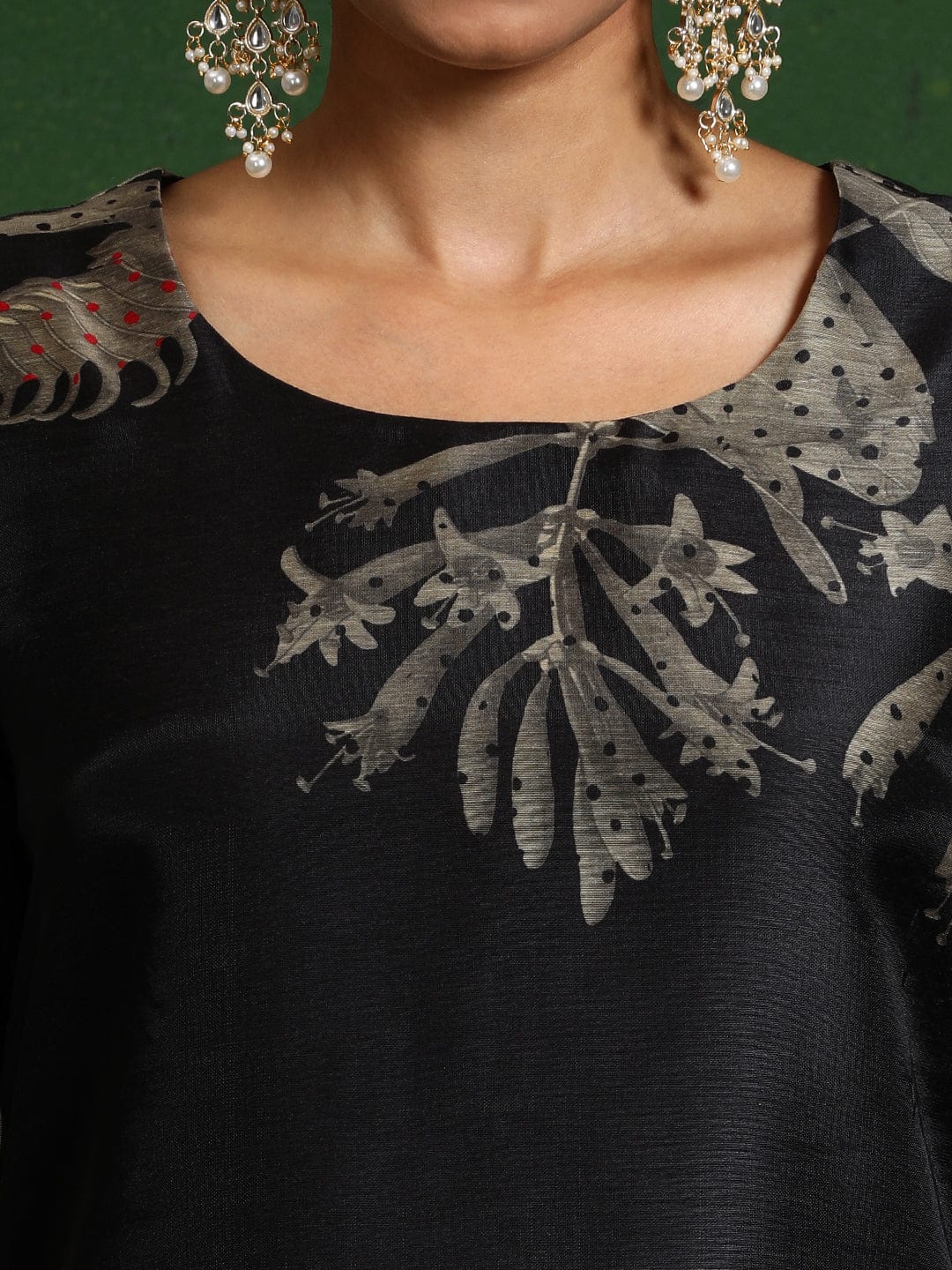 Varanga Women Round Neck Floral Printed Embroidered Kurta Paired With Solid Bottom And French Knot Embroidered Dupatta