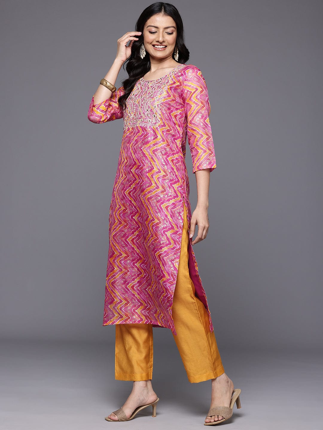 Varanga Women Pink  Chevron Printed Zari Embroidered Kurta Paired With Bottom And Dupatta