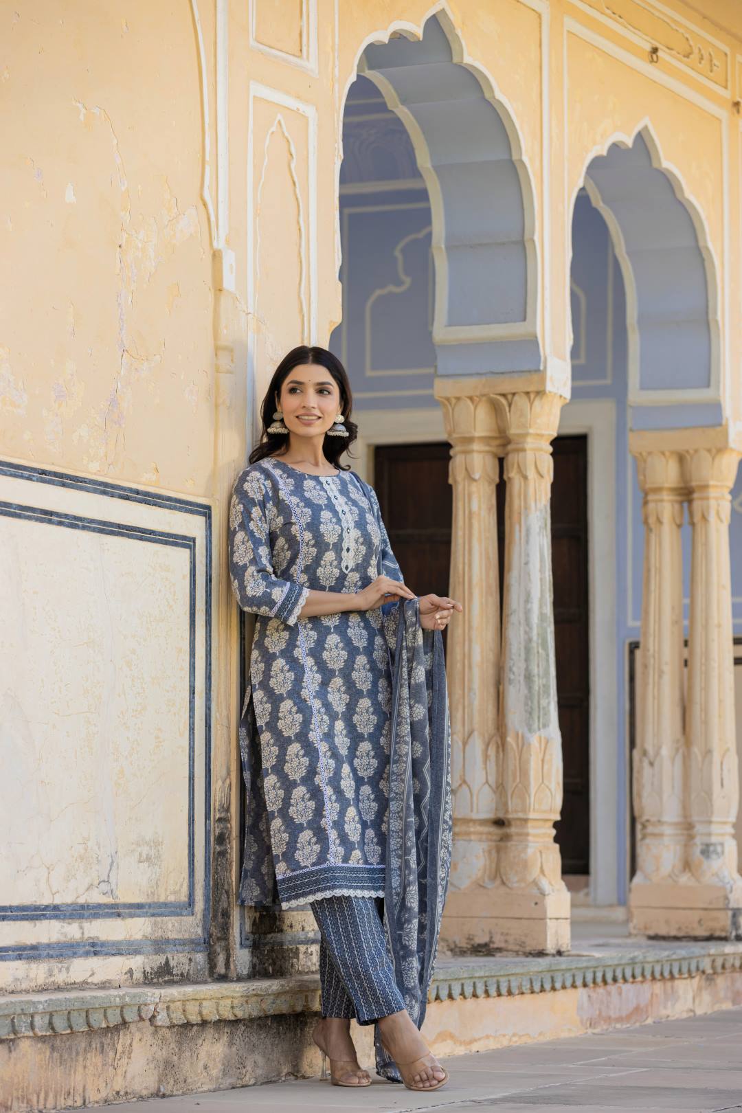 Varanga Women Grey Round Neck Straight Kurta With Bottom And Dupatta