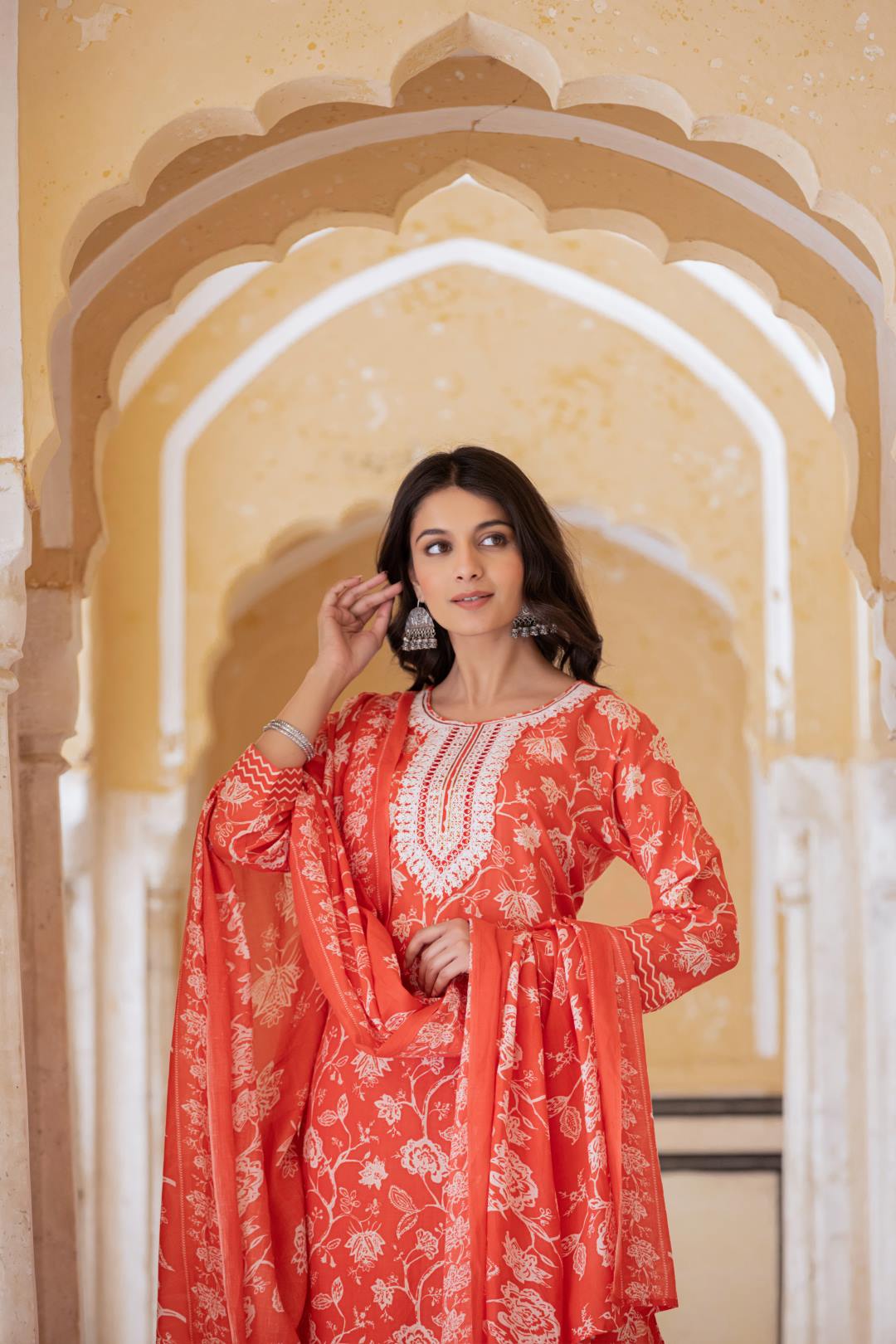 Varanga Women Red Printed Round Neck Straight Kurta With Bottom And Dupatta