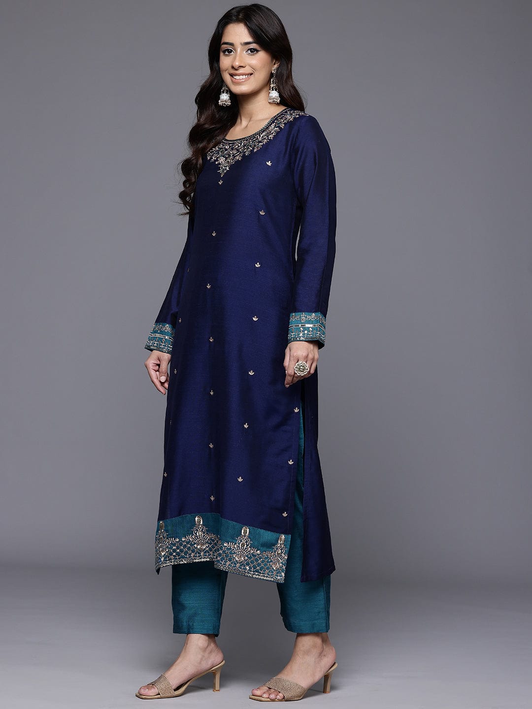 Varanga Women Navy Blue Placement Design  Embroidered Straight Kurta Paired With Contrast Bottom And Chiffon Dotted Dupatta With Four Side Fringes